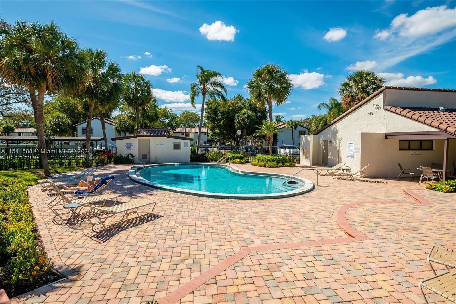 7200 NW 2nd Ave # 1250