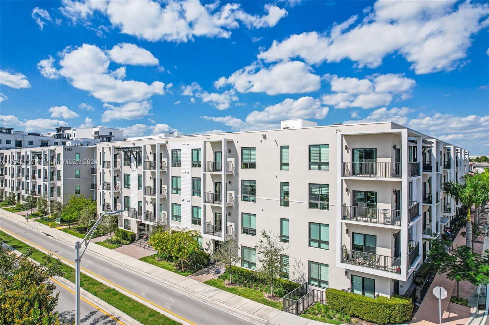8301 NW 41st St # 401 Unit: B-401