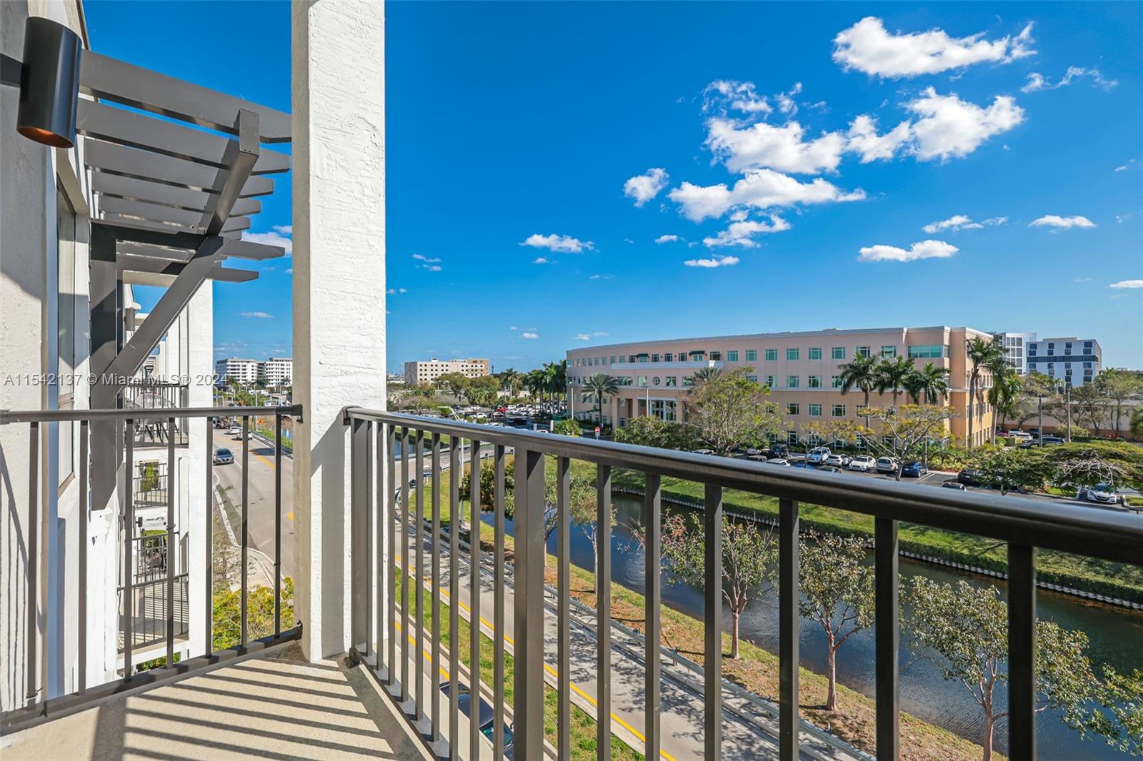 8301 NW 41st St # 401 Unit: B-401