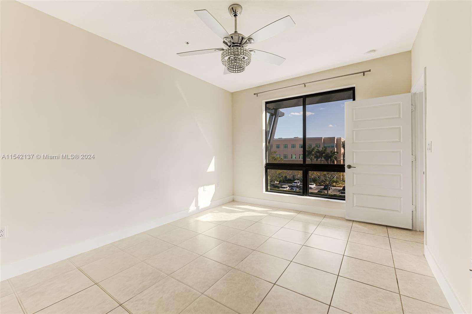 8301 NW 41st St # 401 Unit: B-401