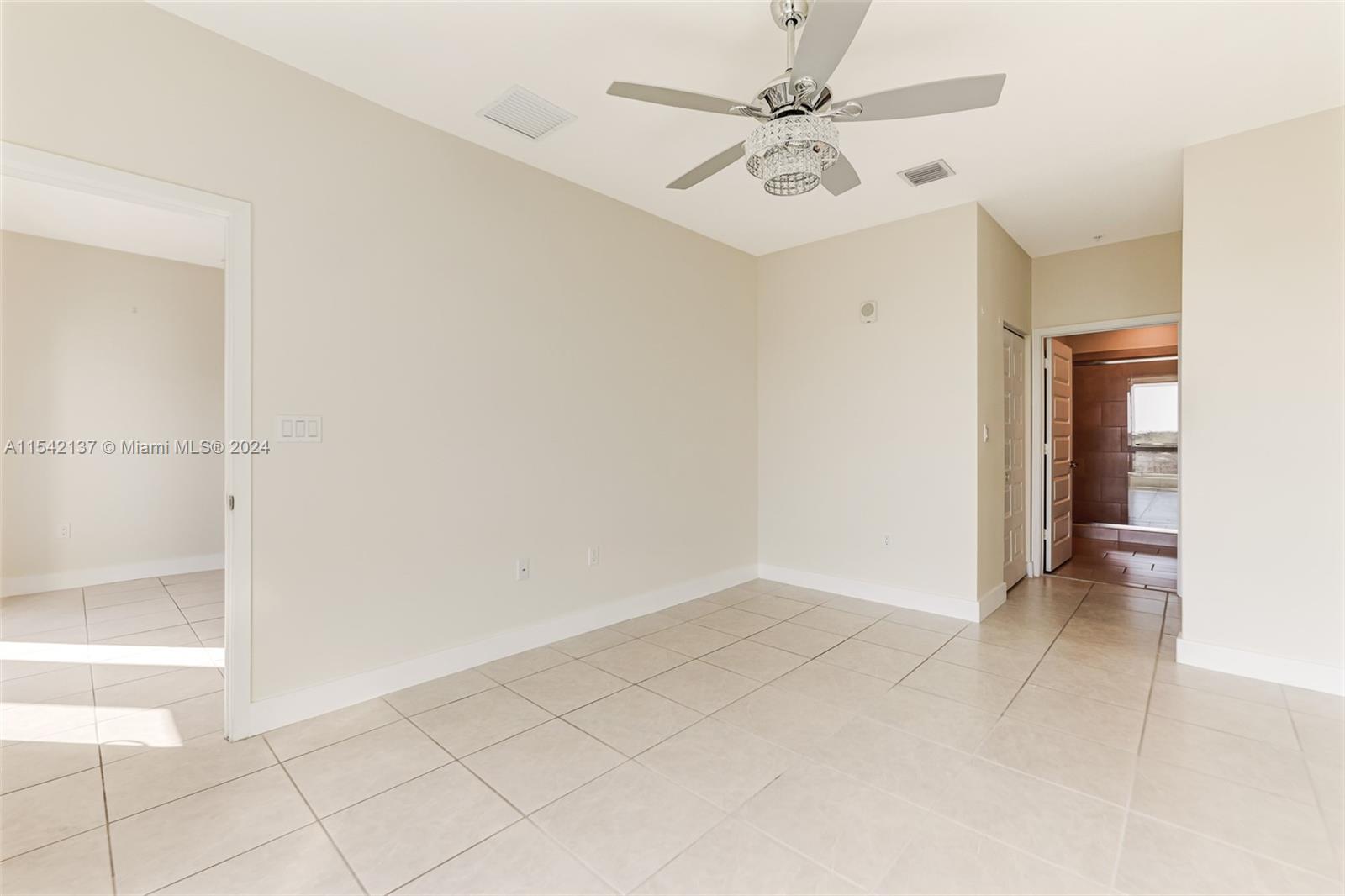 8301 NW 41st St # 401 Unit: B-401