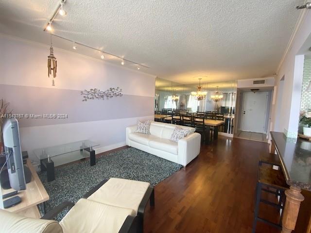 290 174th St # 1614