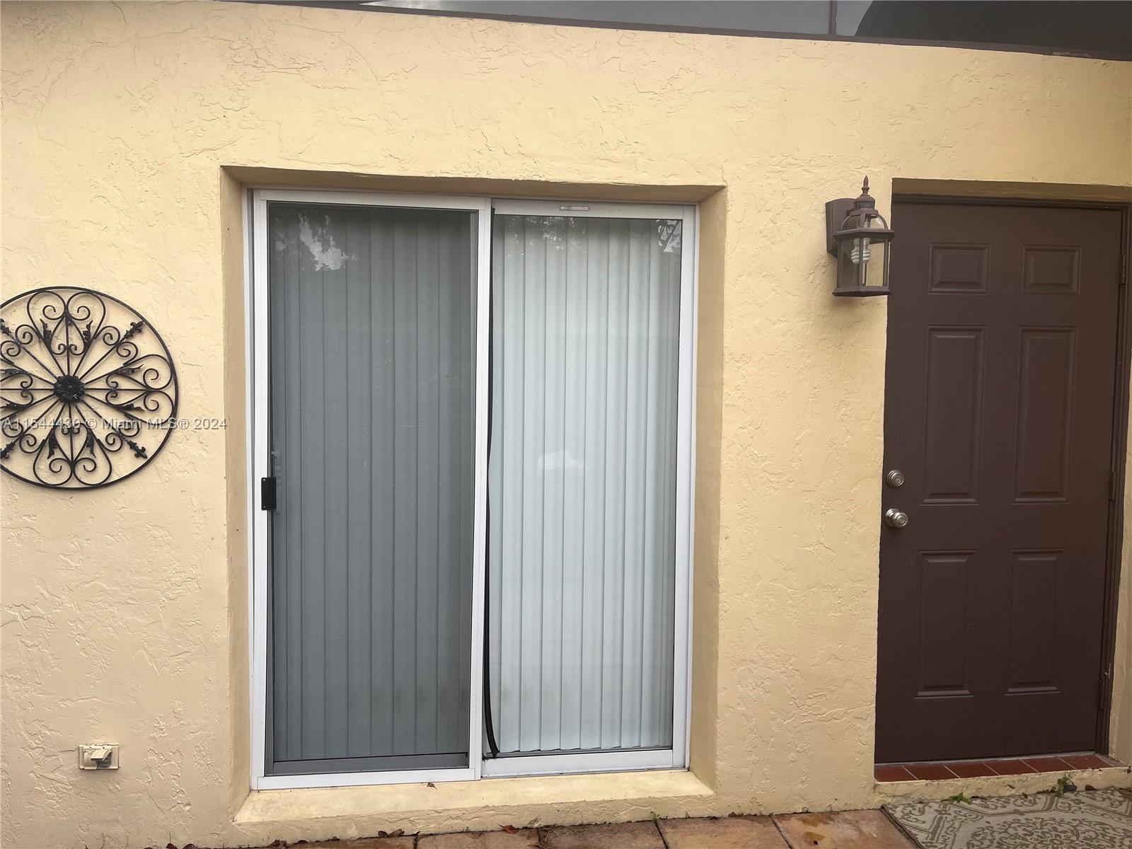 122 Briarwood Cir # 1 Unit: 4-1