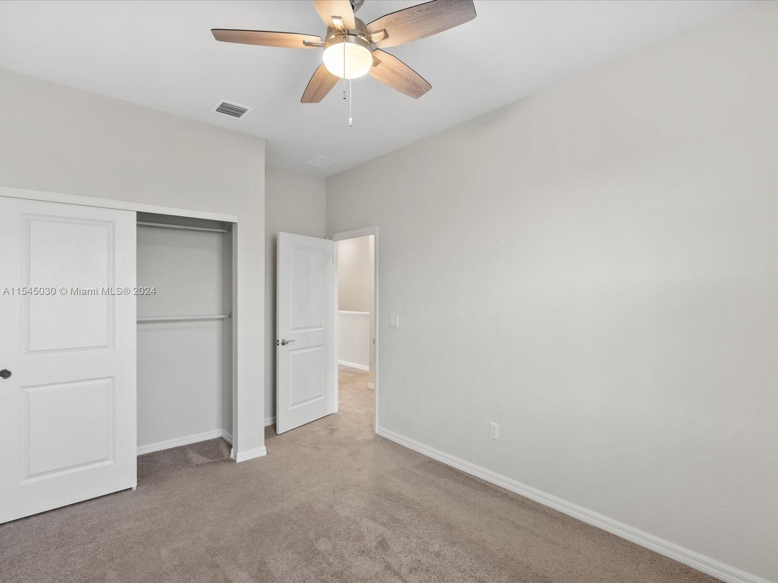 1240 Eucalyptus Dr # 5