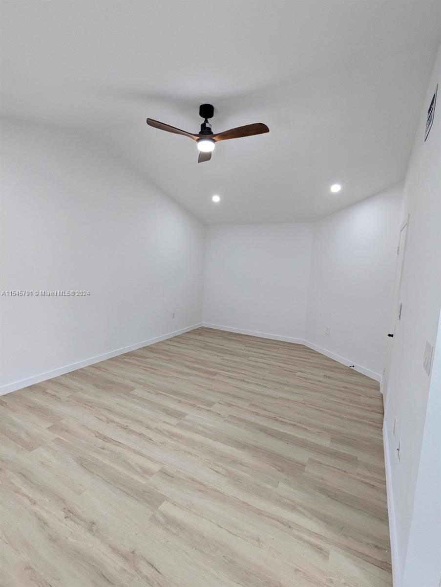 3745 Amalfi Dr