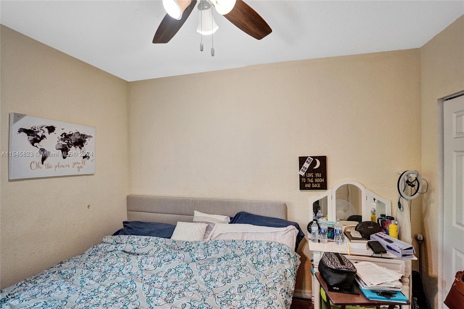 1133 Golden Lakes Blvd # 826