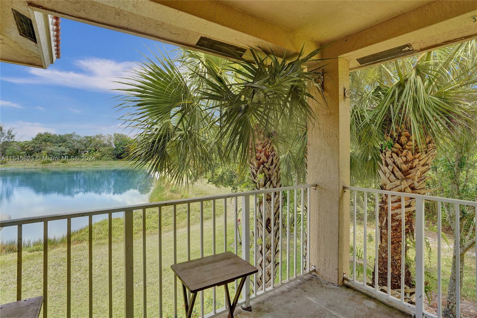 1133 Golden Lakes Blvd # 826