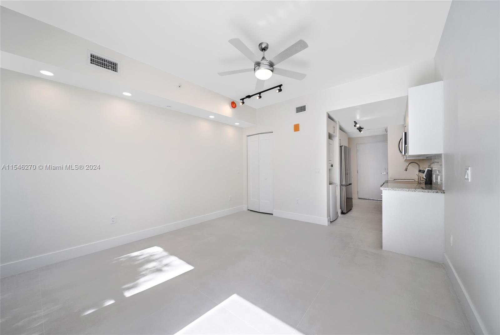 1536 NW 15th Ave # 104