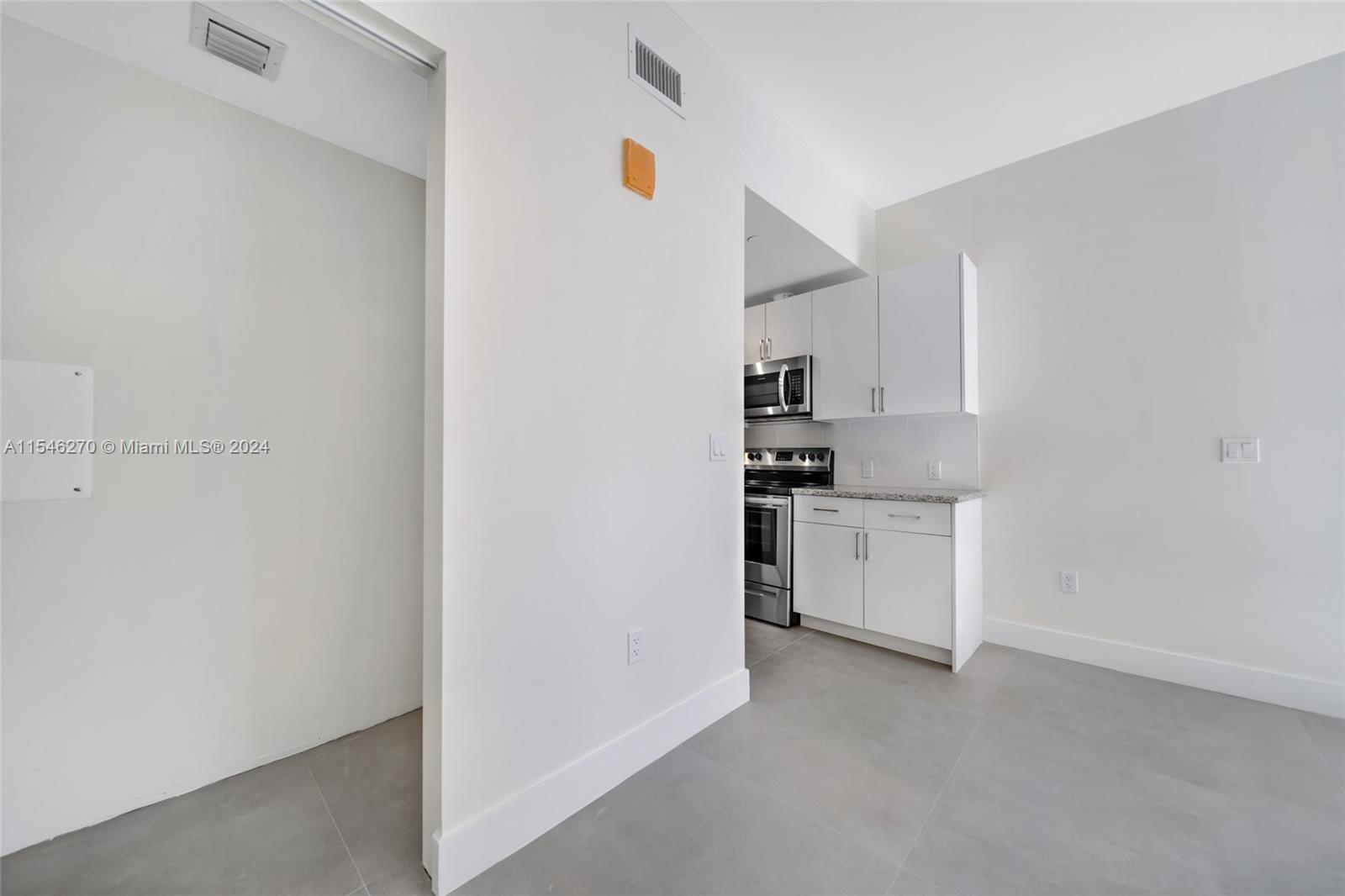 1536 NW 15th Ave # 104