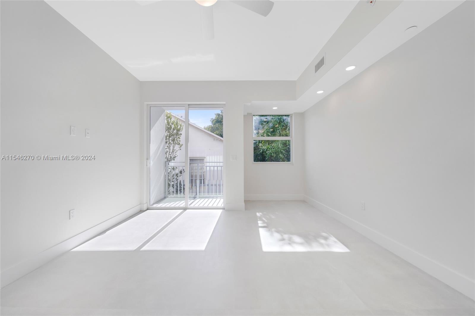 1536 NW 15th Ave # 104