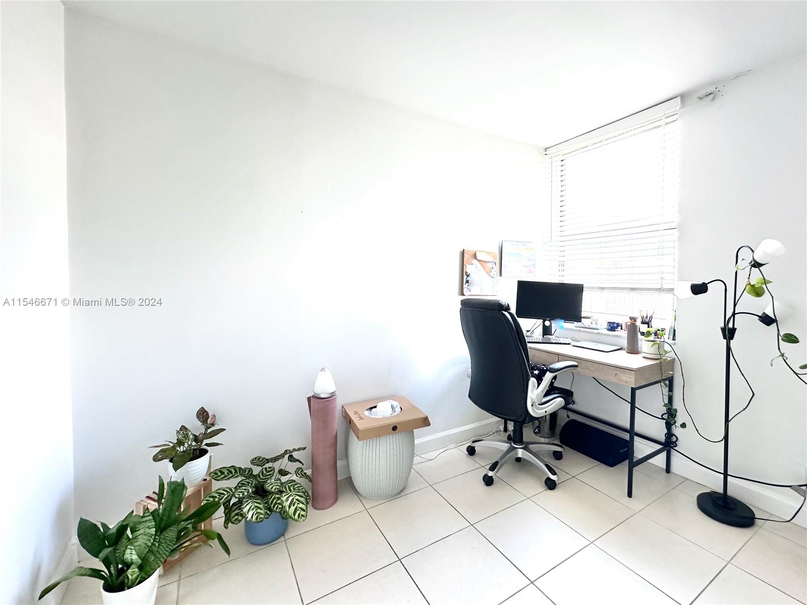 20441 NE 30th Ave # 9 Unit: 414-9
