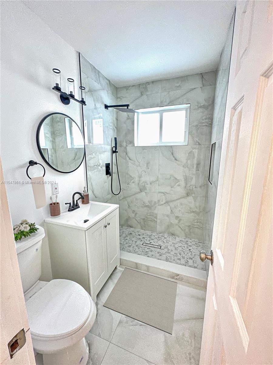 2900 NW 52nd St