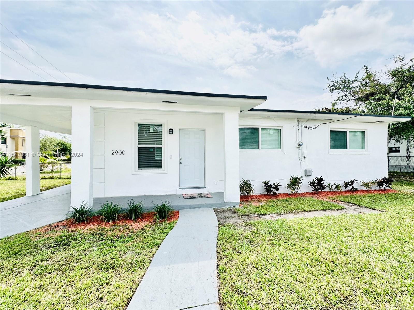 2900 NW 52nd St