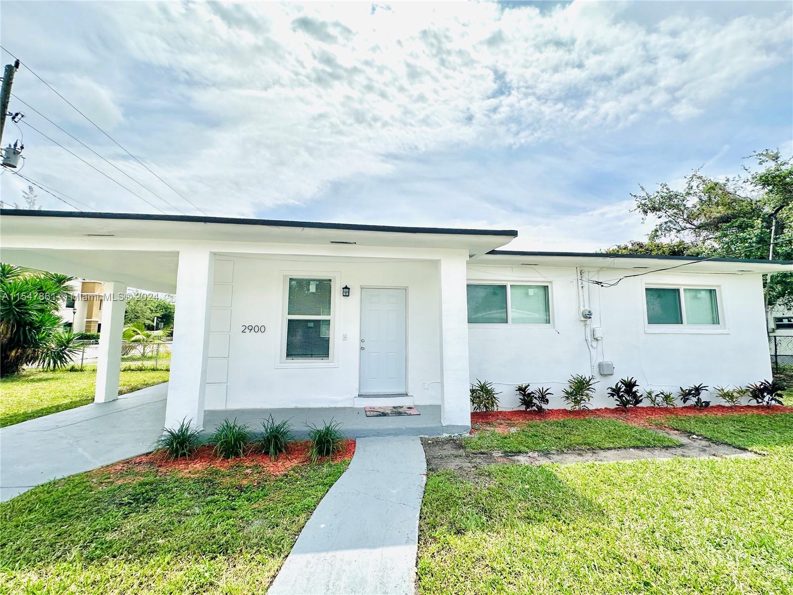 2900 NW 52nd St