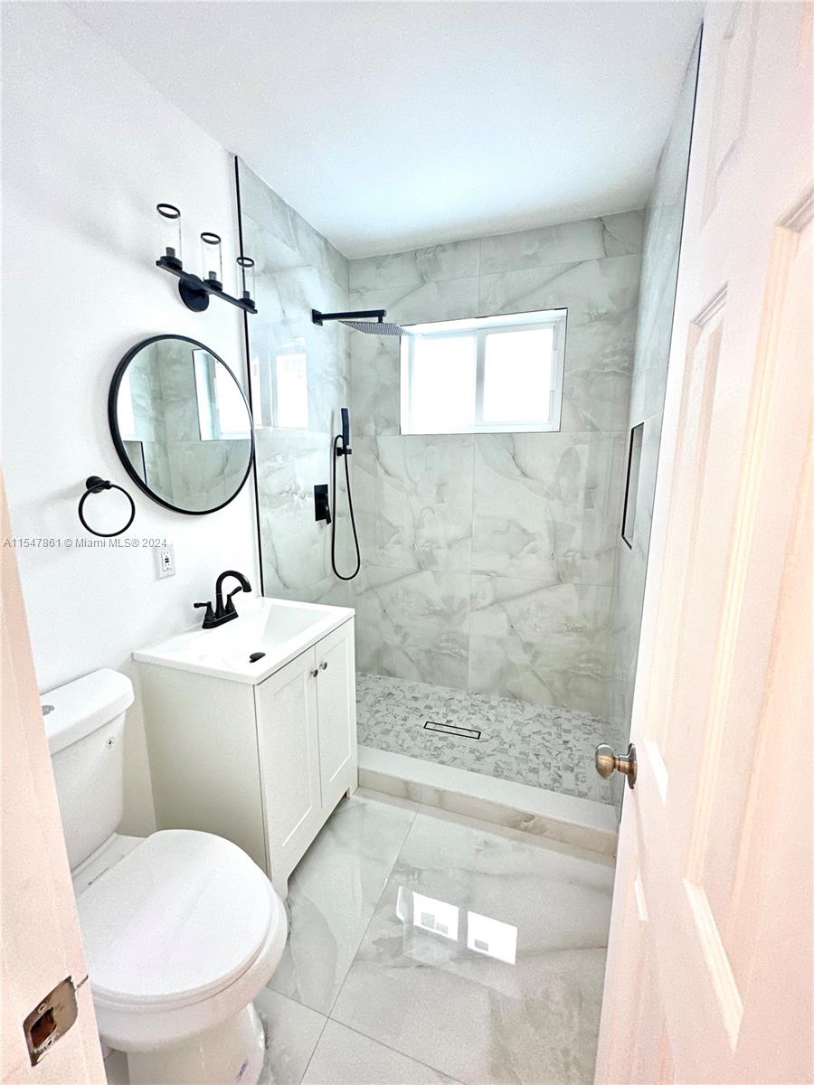 2900 NW 52nd St