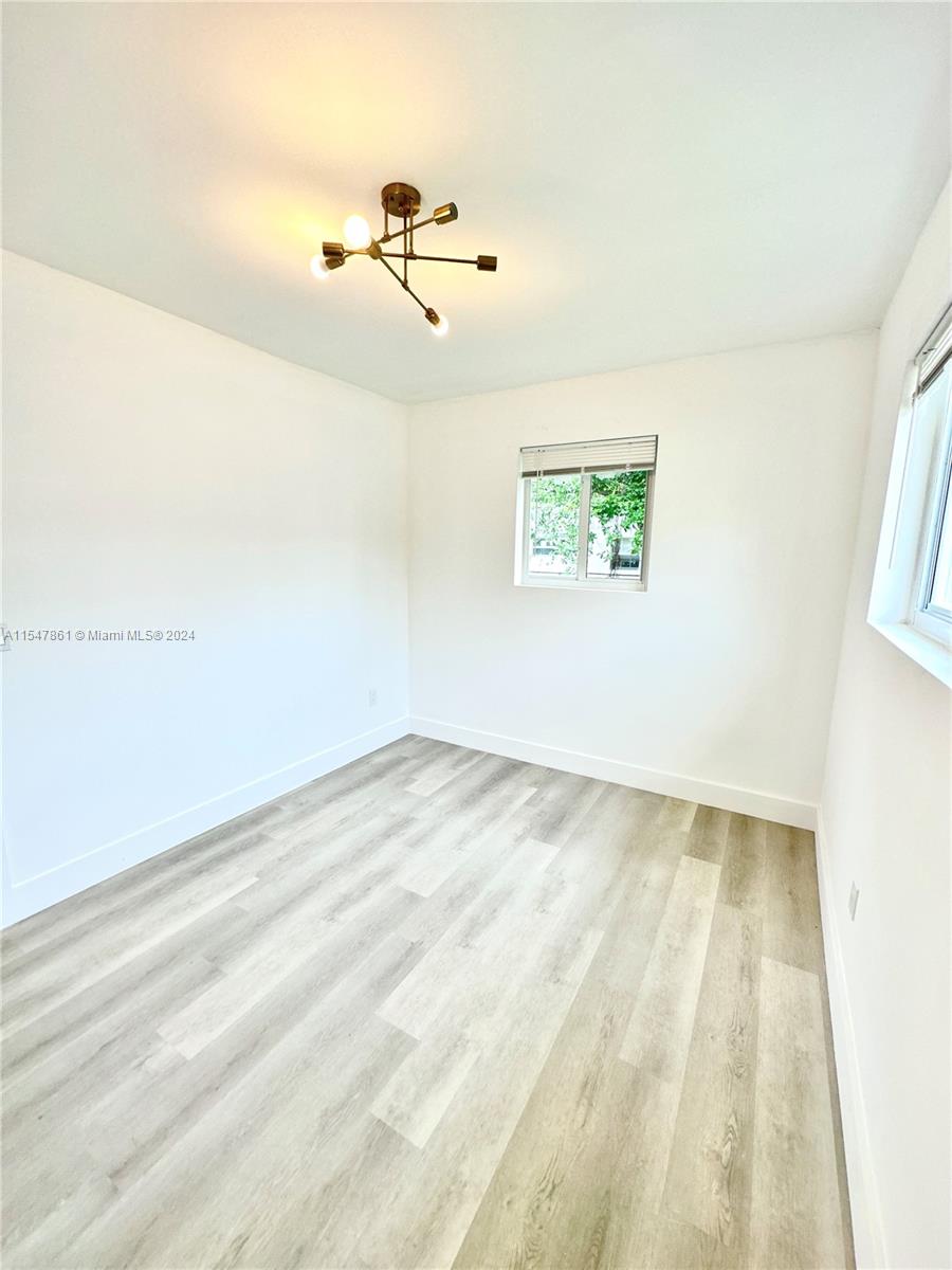 2900 NW 52nd St