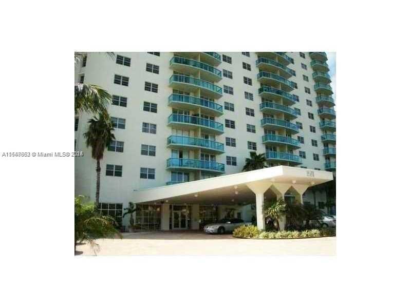 19390 Collins ave # 203