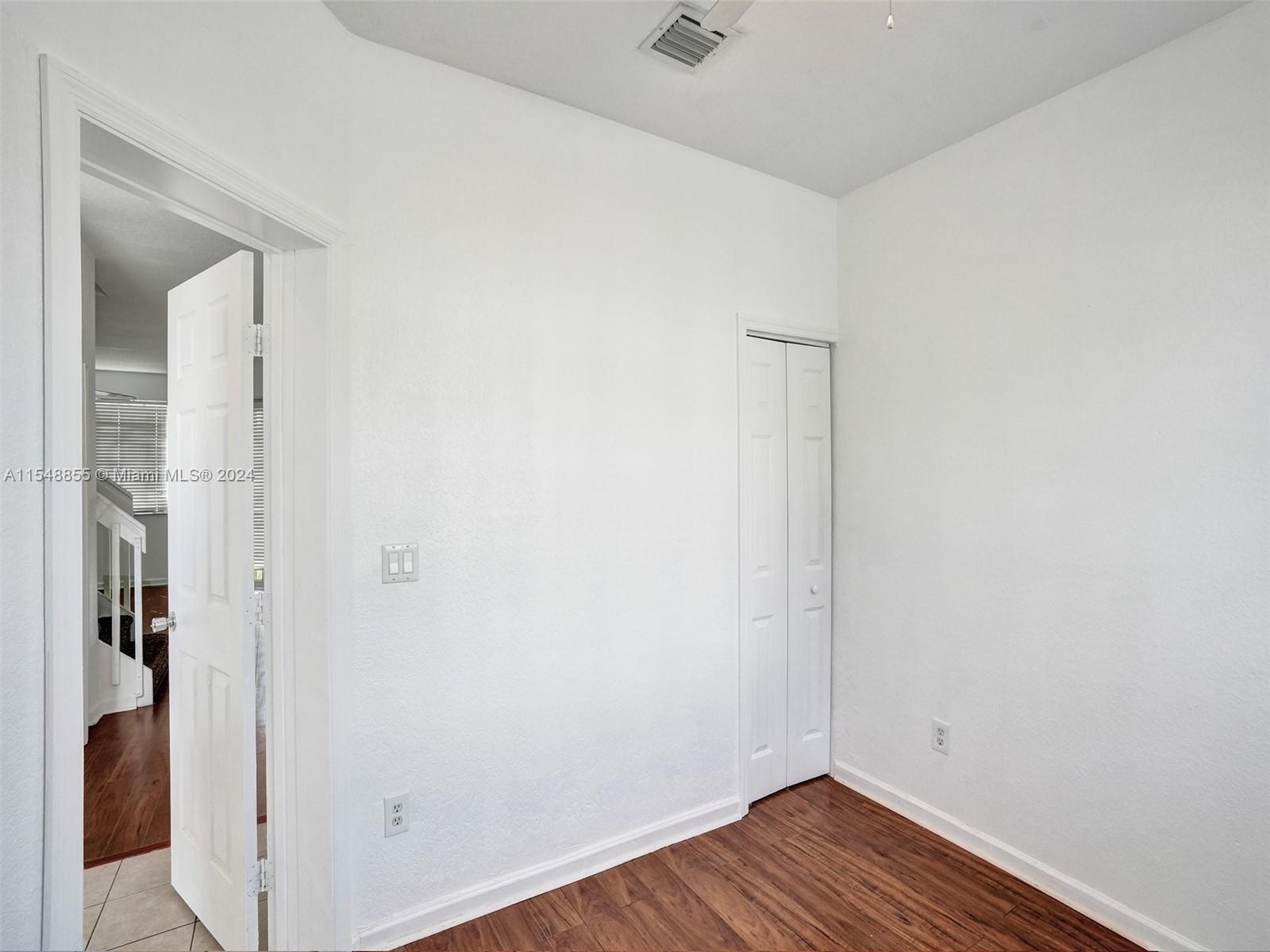 1215 Lucaya Dr # 0
