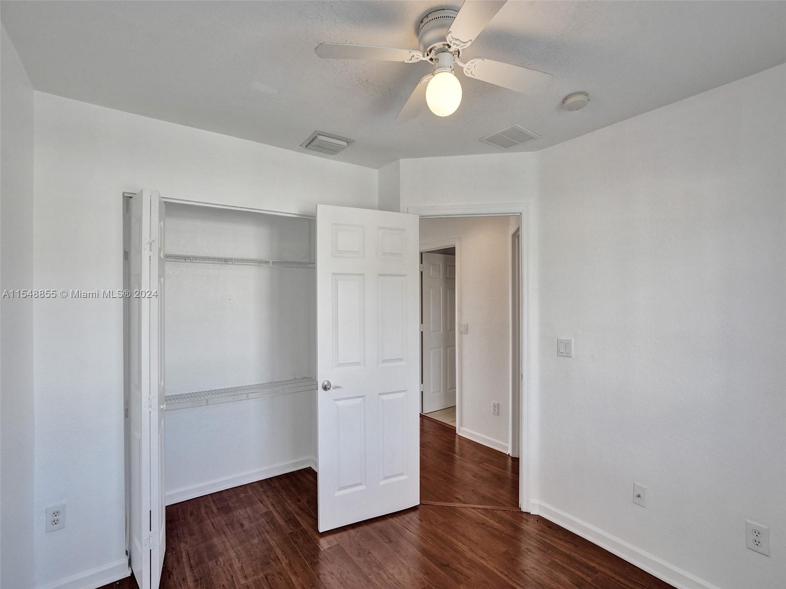 1215 Lucaya Dr # 0