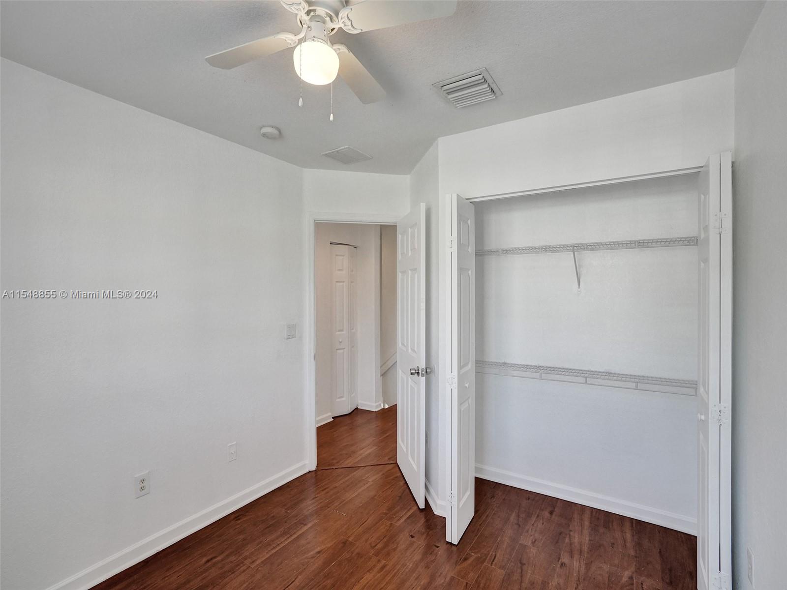 1215 Lucaya Dr # 0