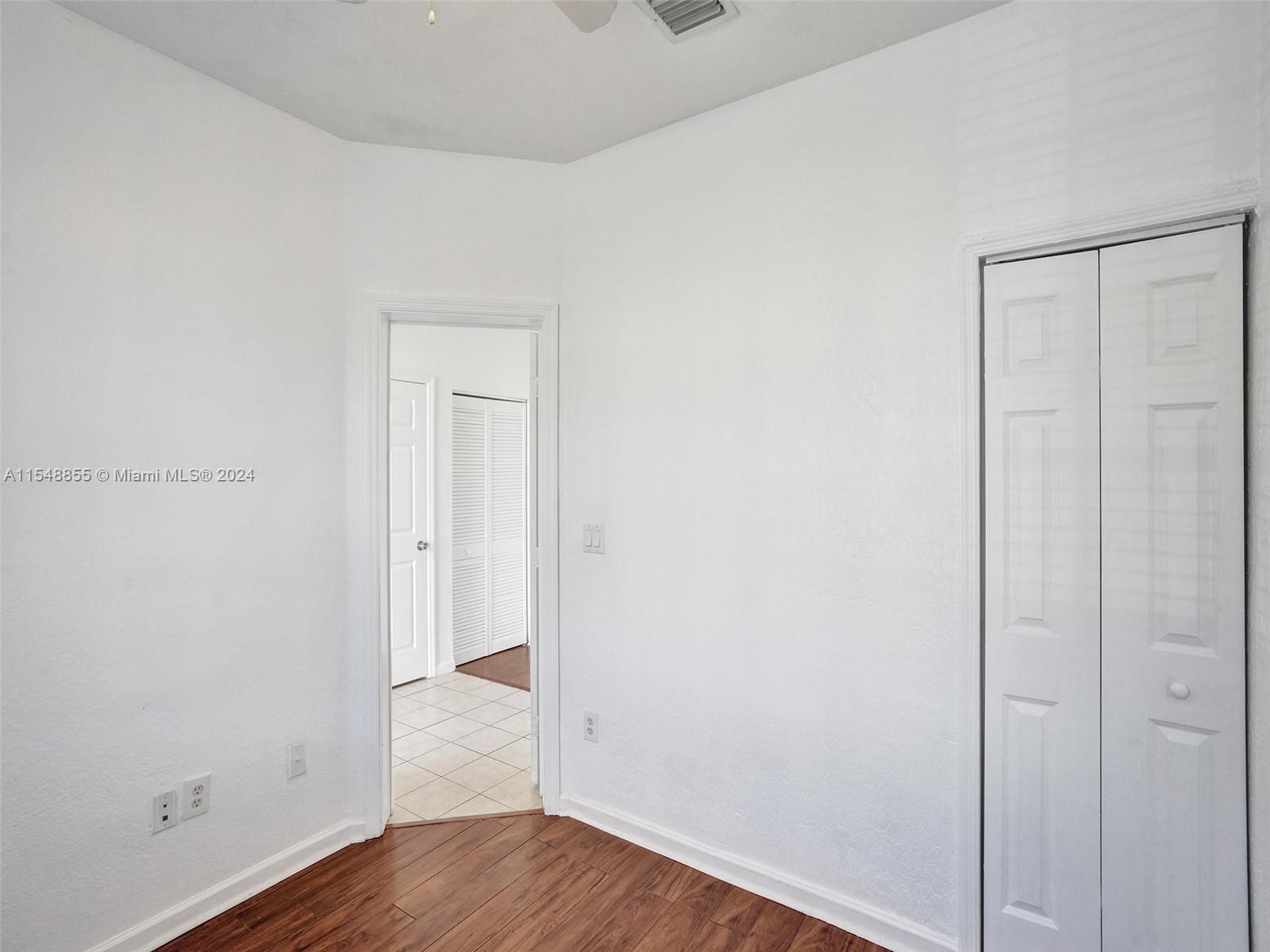 1215 Lucaya Dr # 0