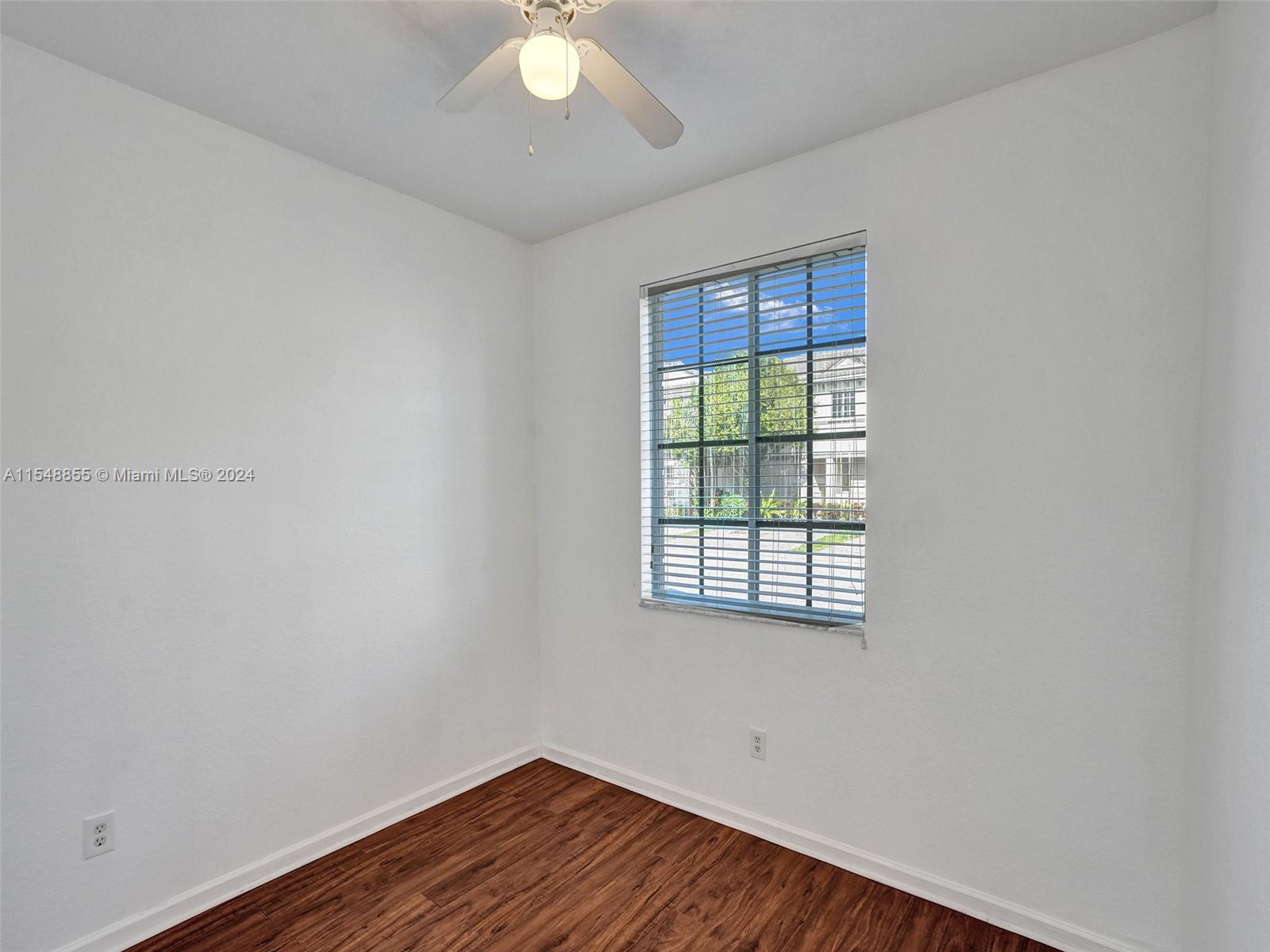 1215 Lucaya Dr # 0
