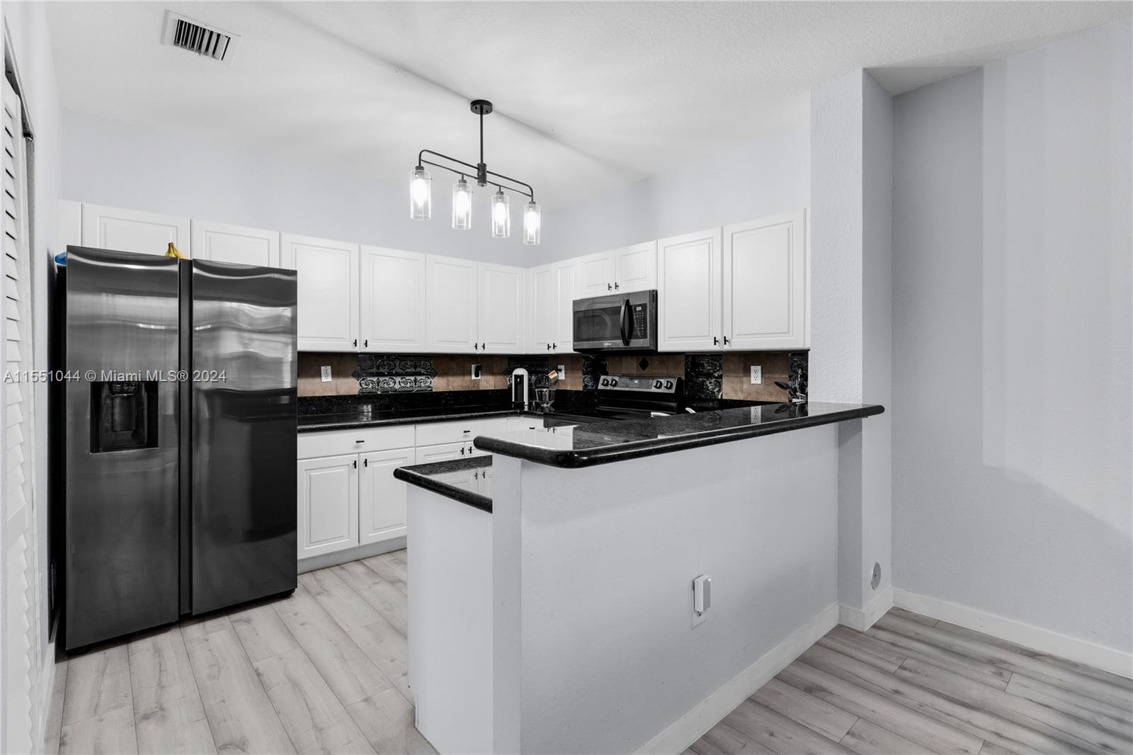 9333 SW 227th St # 6 Unit: 9-6
