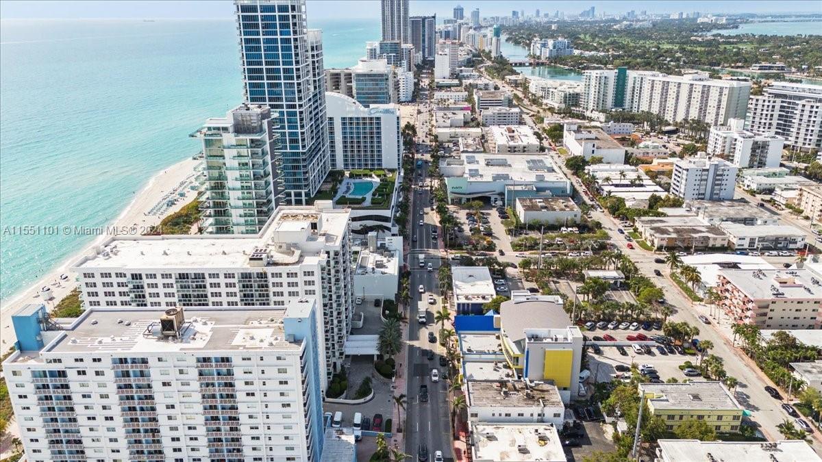 6917 Collins Ave # 1115