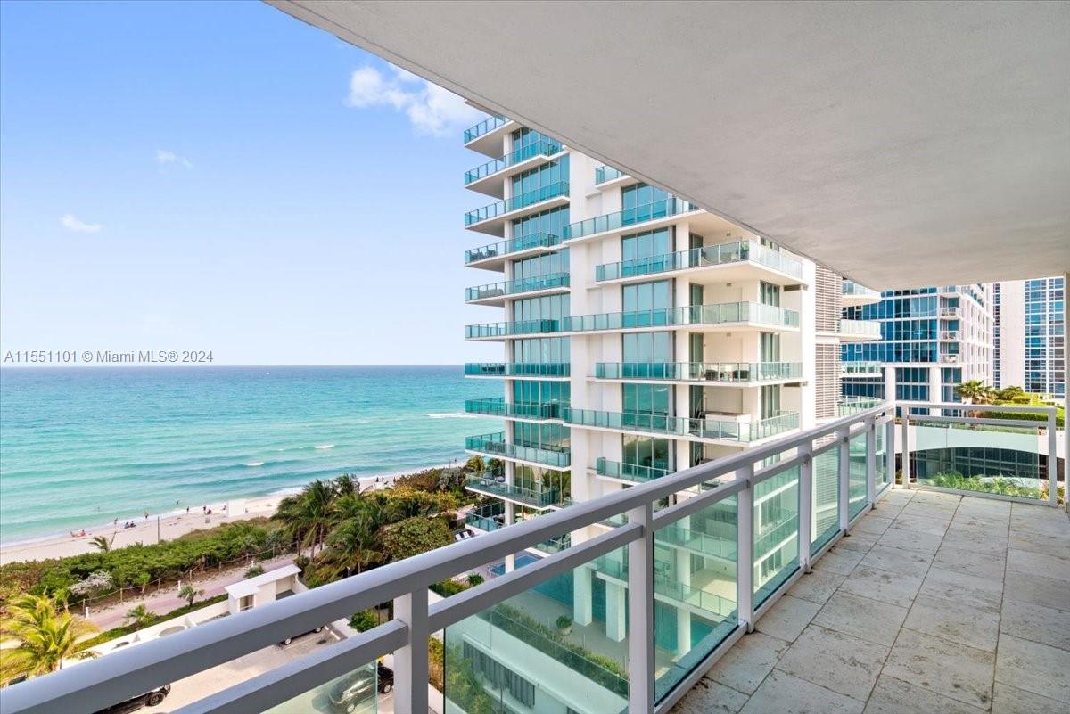 6917 Collins Ave # 1115