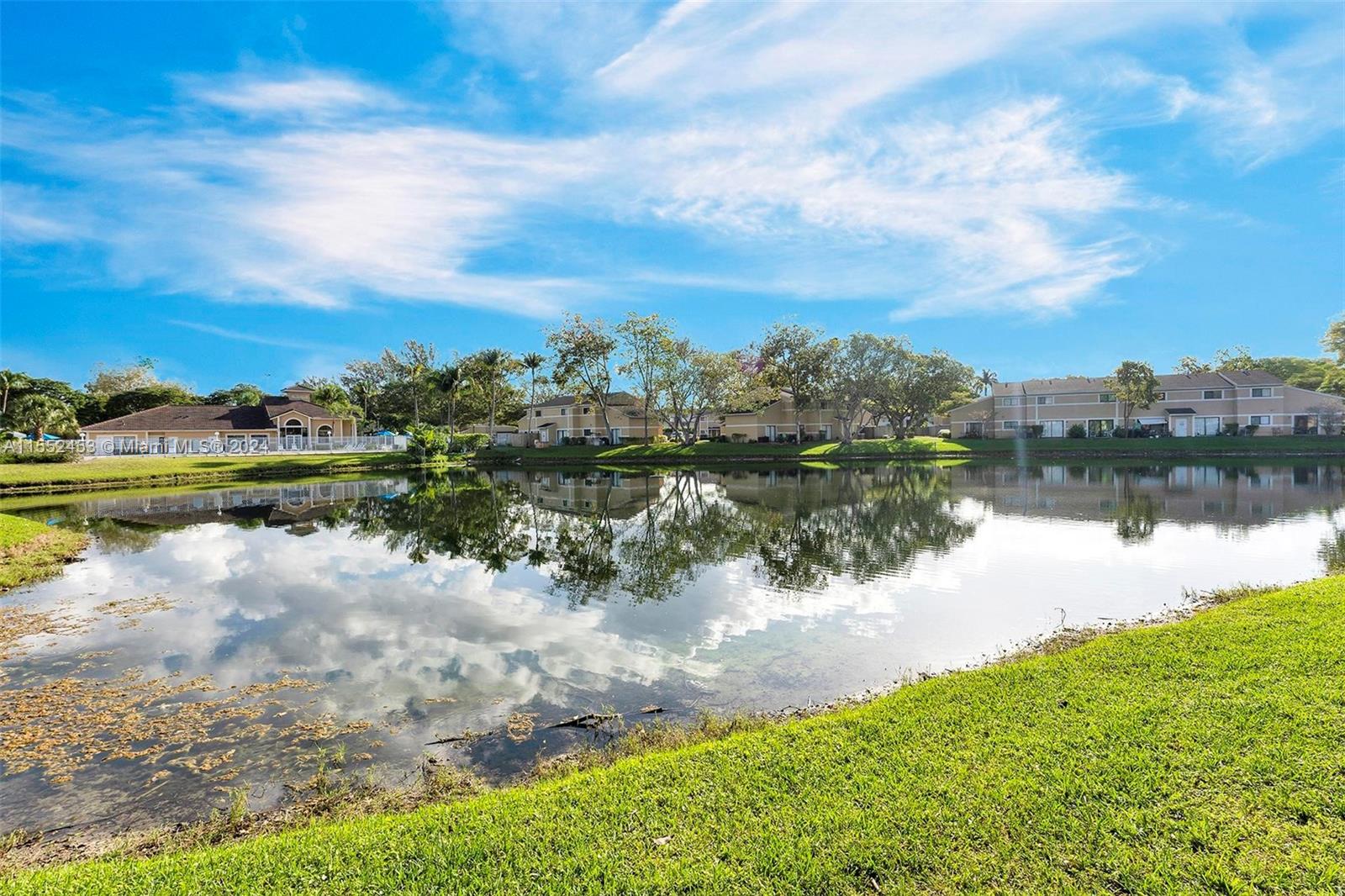 301 Palm Way # 203