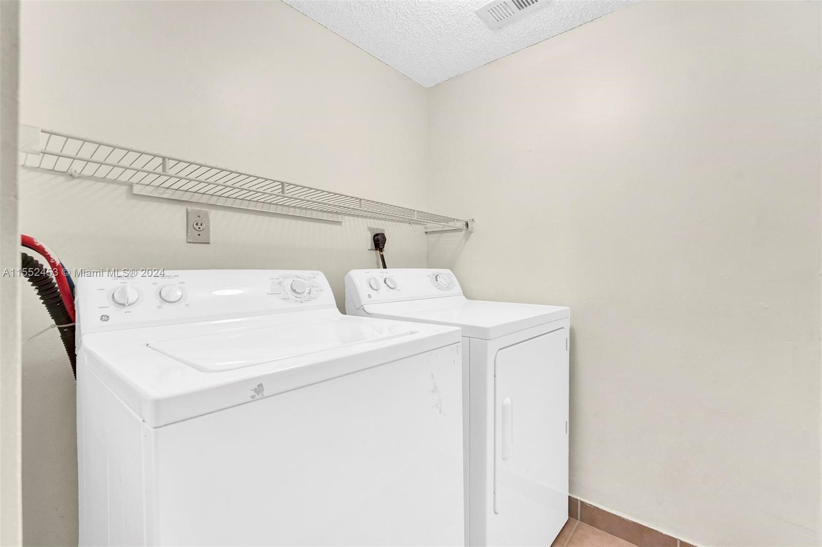301 Palm Way # 203