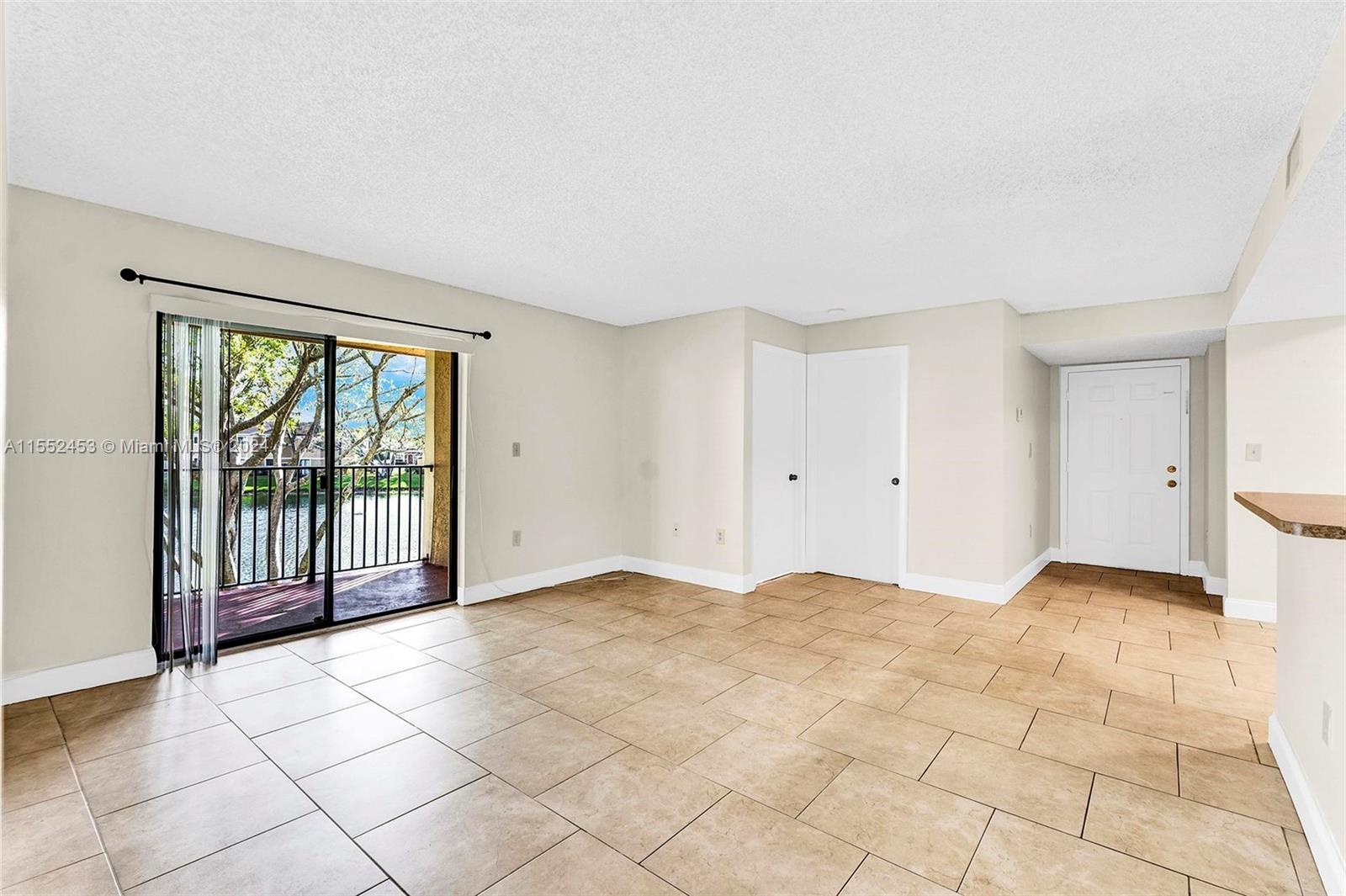 301 Palm Way # 203
