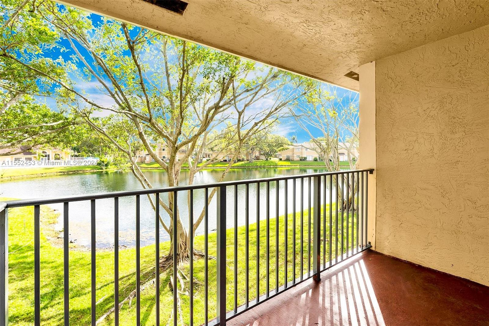 301 Palm Way # 203