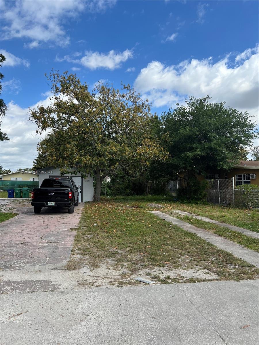 10875 NW 10th Ave