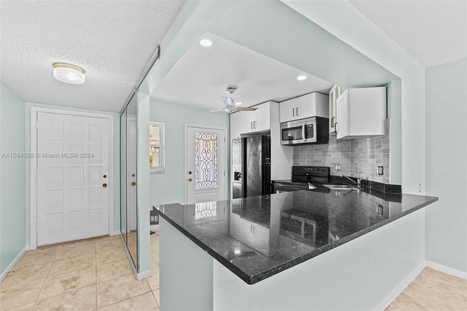 3330 Spanish Moss Ter # 402