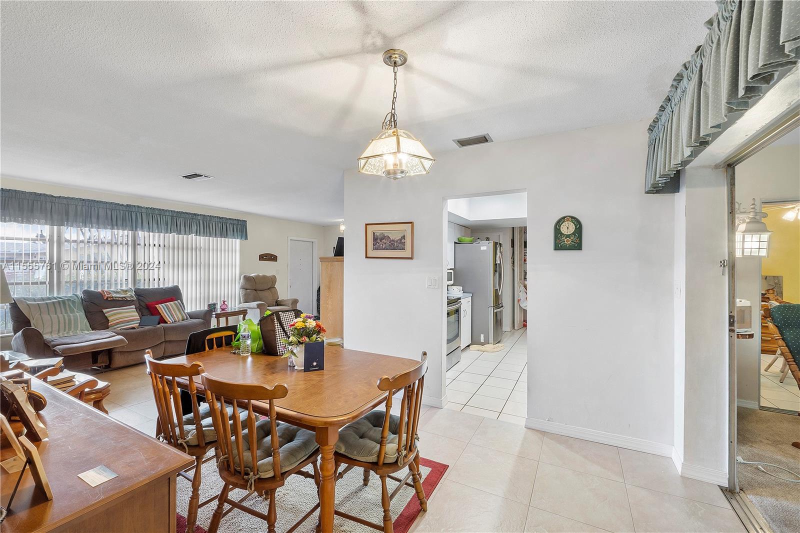 2044 NW 66th Ave