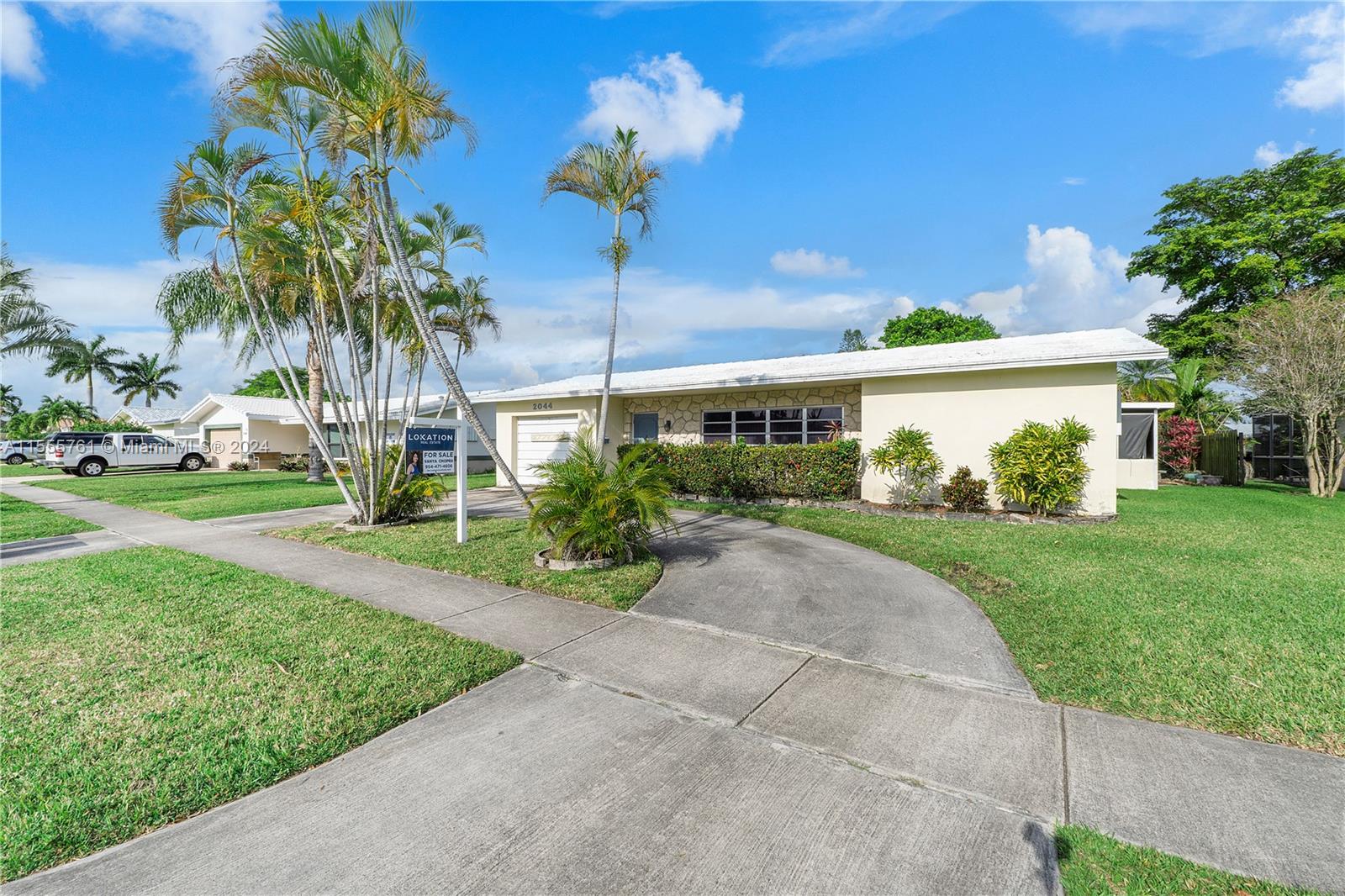2044 NW 66th Ave
