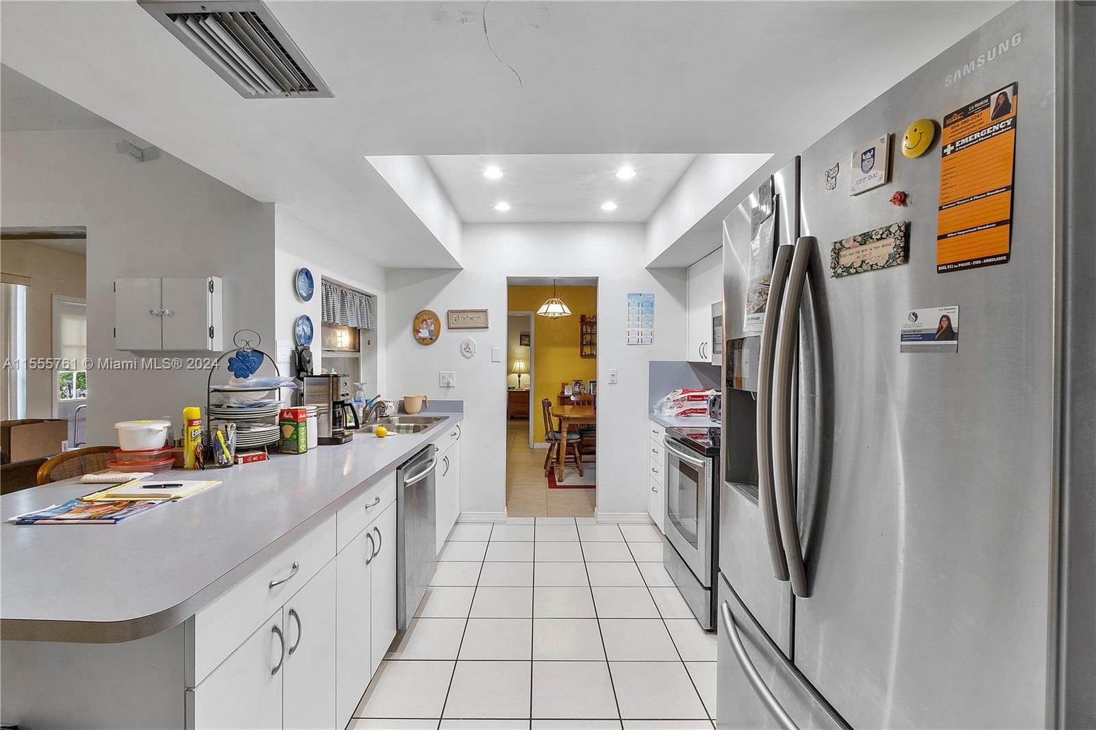 2044 NW 66th Ave
