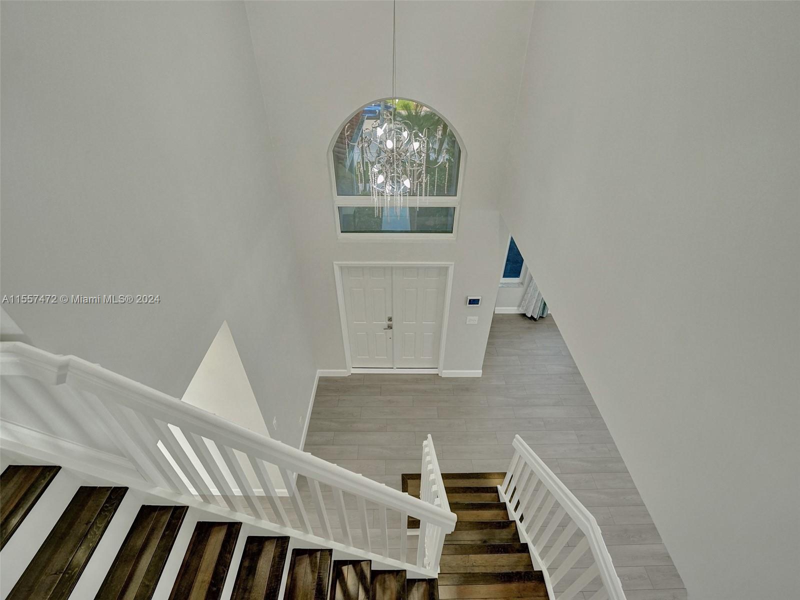 1654 E Harmony Lake Cir