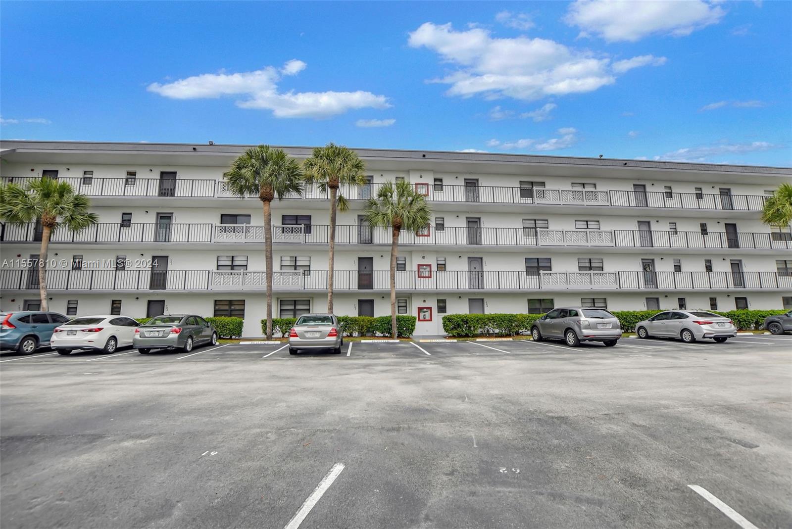 9233 SW 8th St # 106