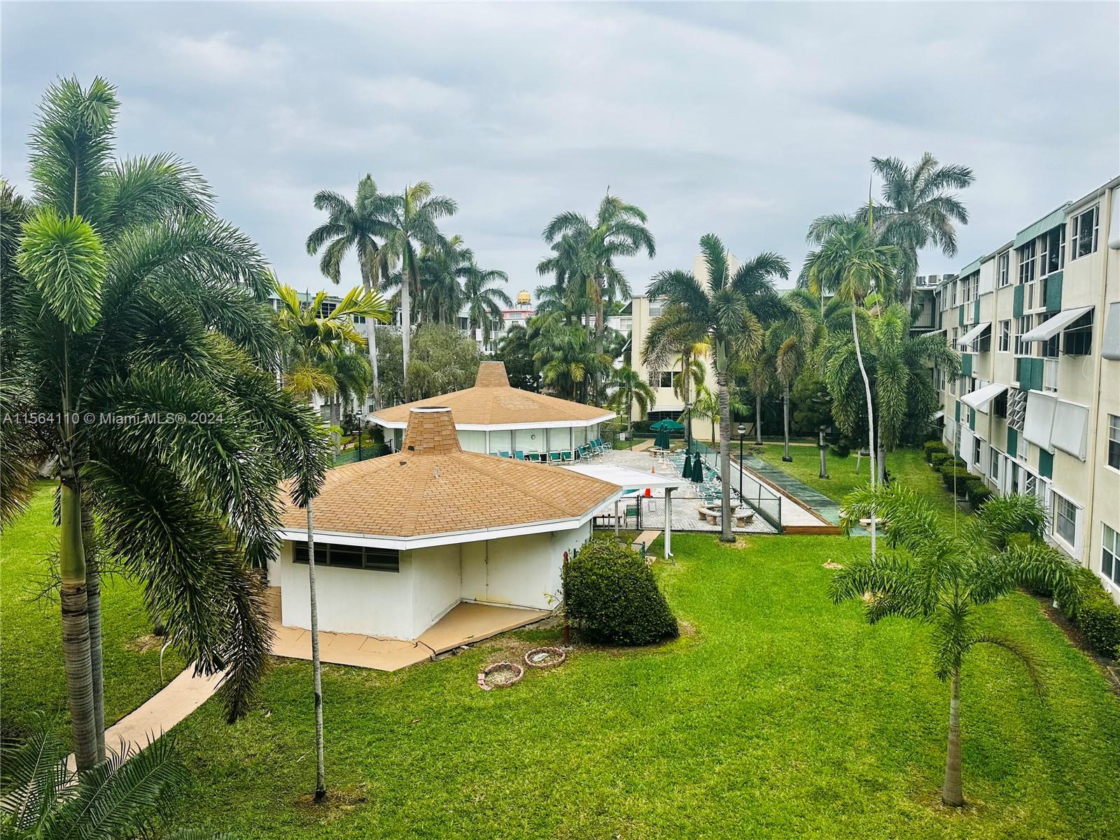1333 E Hallandale Beach Blvd Unit: 302