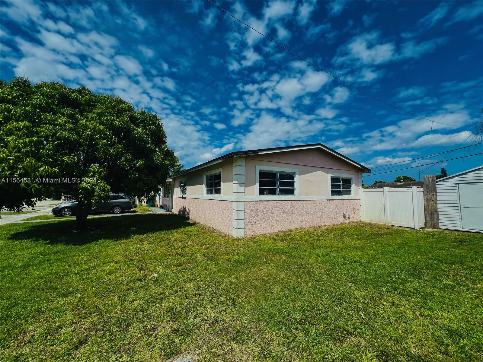 20425 NW 25th Ct