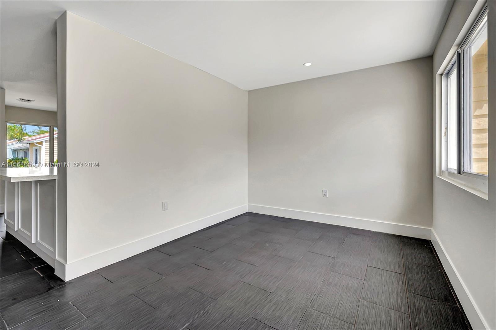 14623 SW 143rd Place Cir