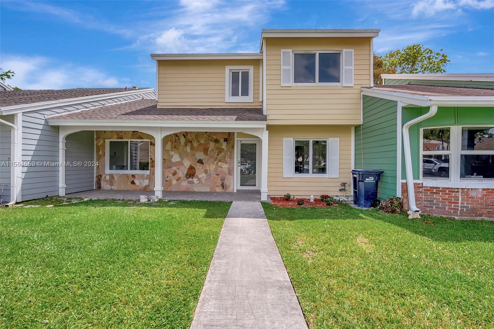 14623 SW 143rd Place Cir