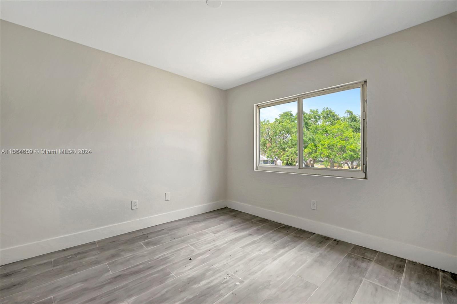 14623 SW 143rd Place Cir
