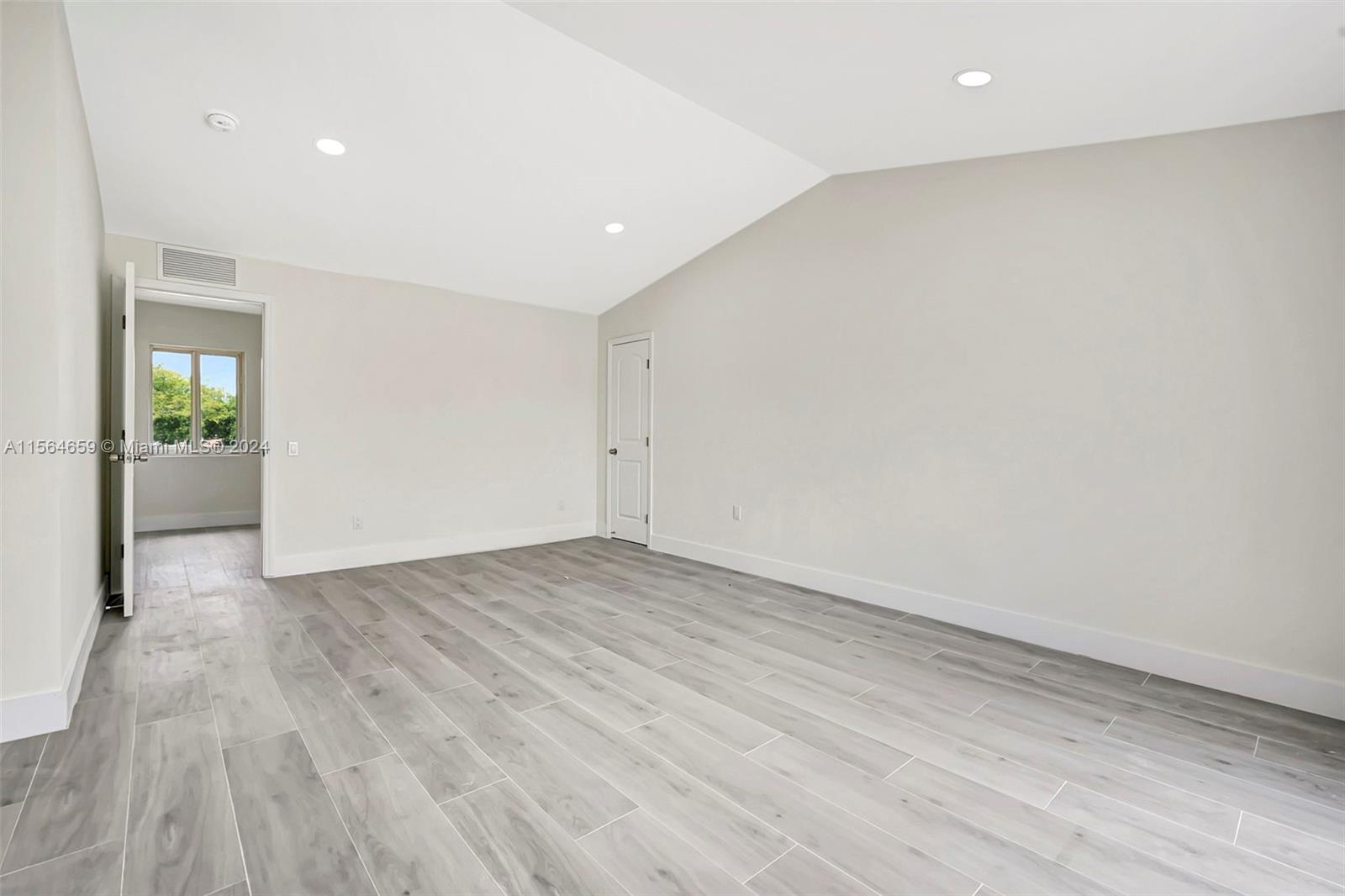 14623 SW 143rd Place Cir