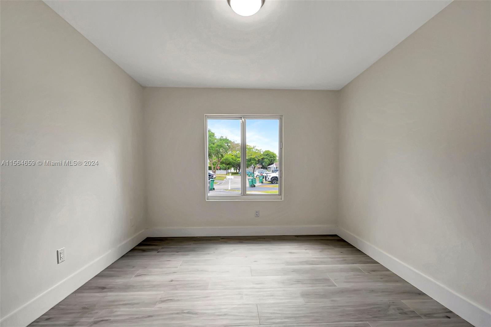 14623 SW 143rd Place Cir
