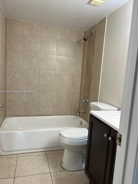 10773 Cleary Blvd # 209