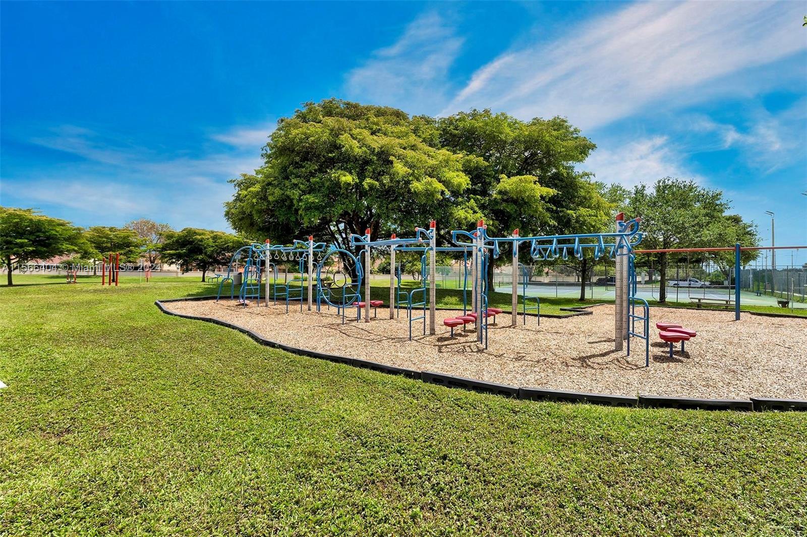 6276 Seminole Ter