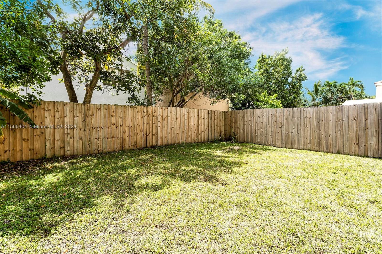 6276 Seminole Ter